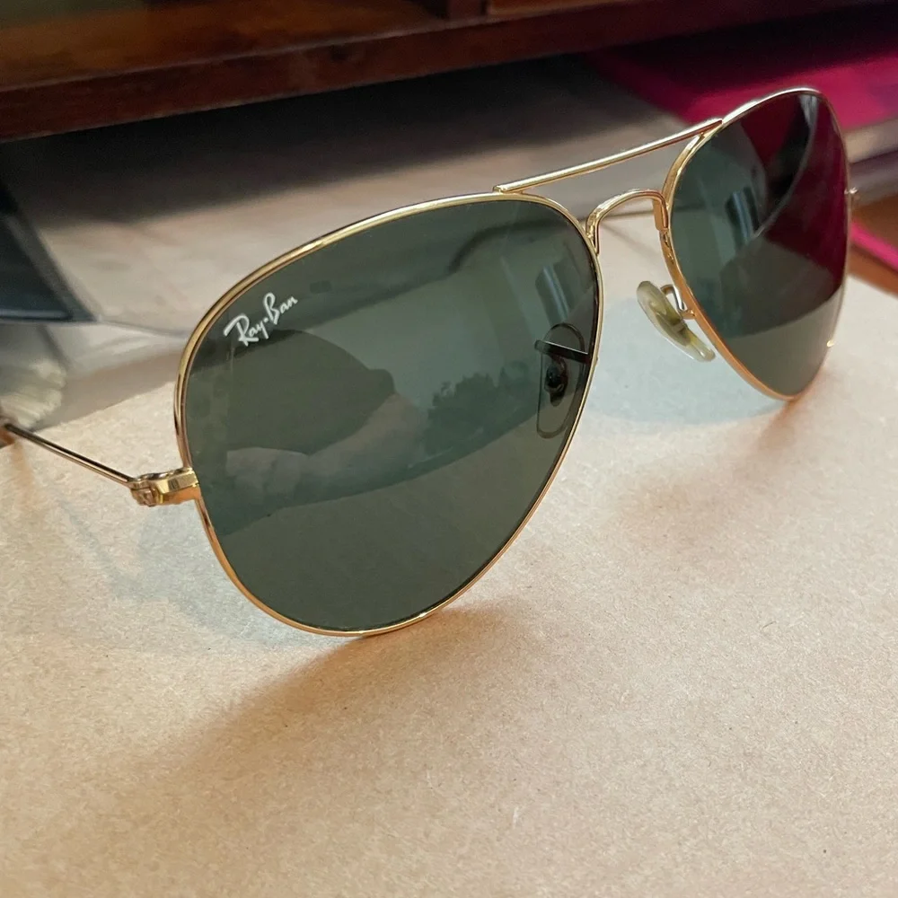 Ray-Ban Aviator Sunglasses - Picture 5 of 9
